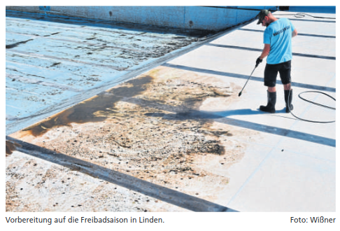 Schwimmbad